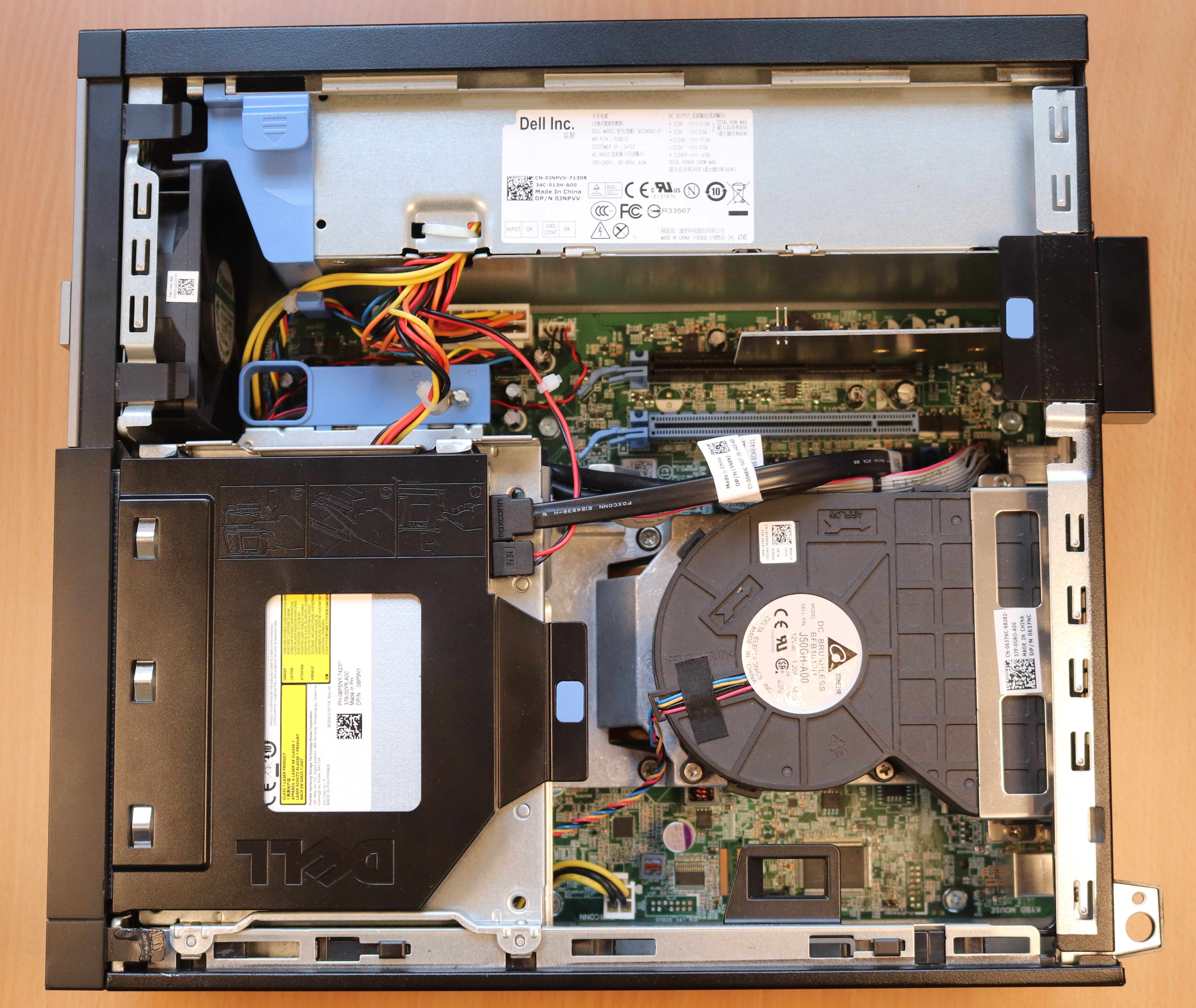 View inside a Dell OptiPlex 7010 Ultra Small Form Factor